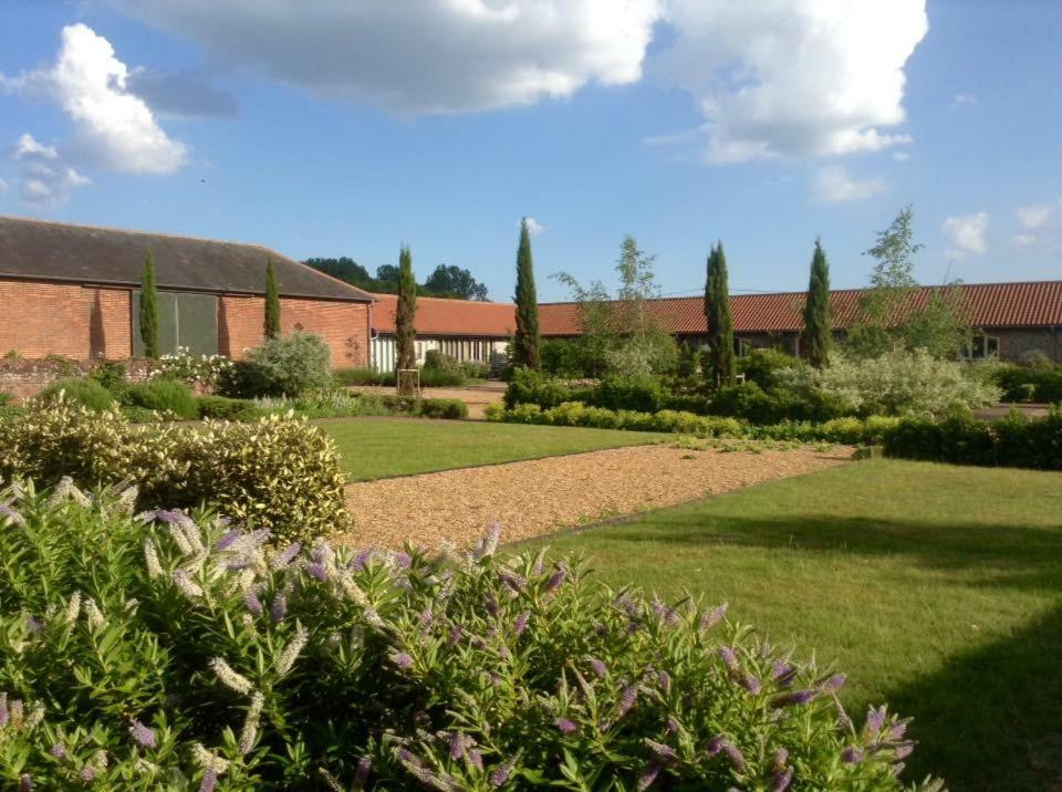 Lackford Lakes Barns Flempton Экстерьер фото